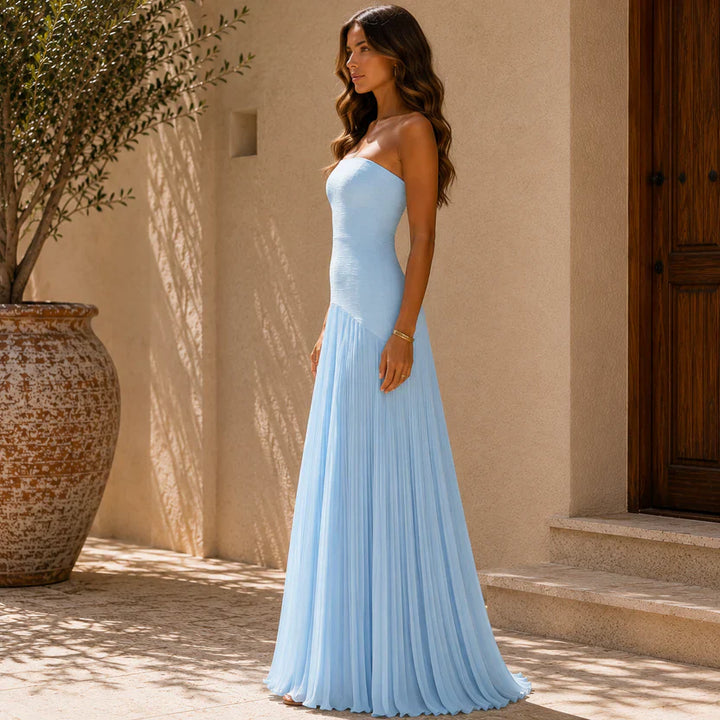 Priscilla | Un'eleganza sofisticata che slancia la silhouette con delicatezza