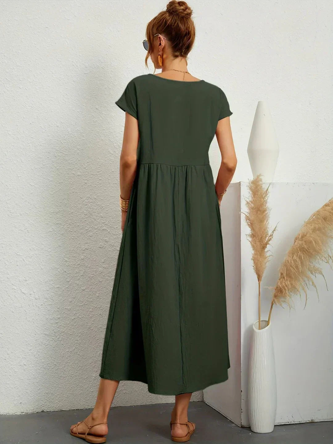 Maria — Abito midi fluido dall'eleganza senza tempo