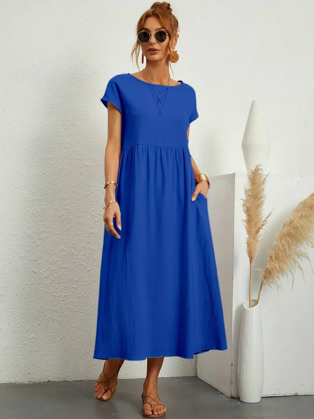 Maria — Abito midi fluido dall'eleganza senza tempo