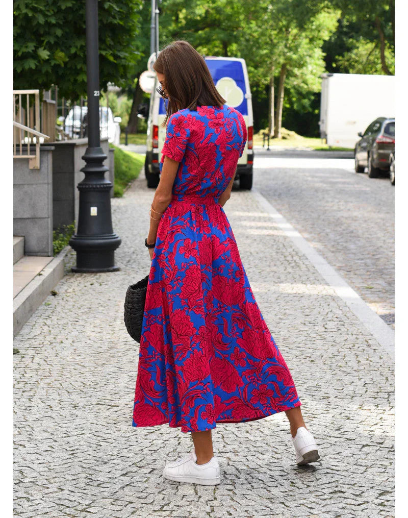 Rita - Elegante abito con scollo a V e linea modellante