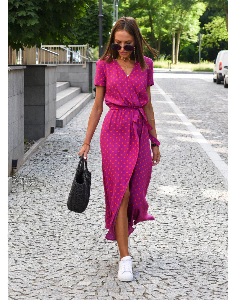 Rita - Elegante abito con scollo a V e linea modellante