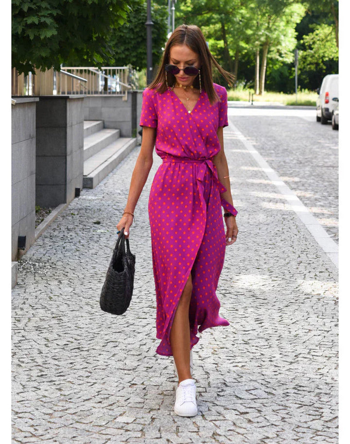Rita - Elegante abito con scollo a V e linea modellante