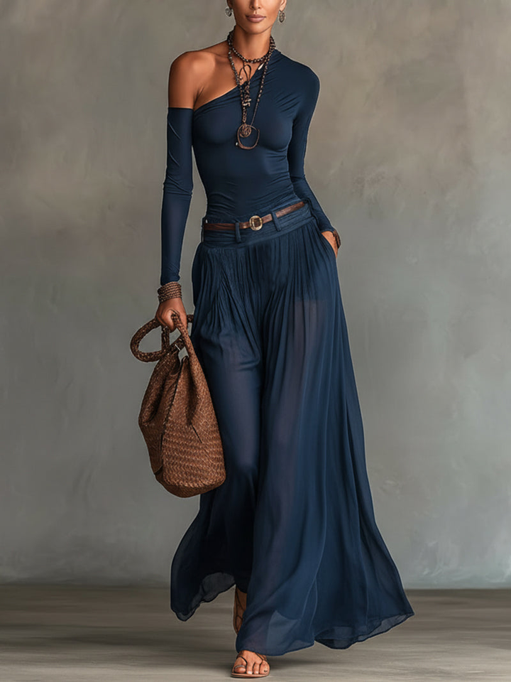 Marta – completo in tulle blu scuro che snellisce