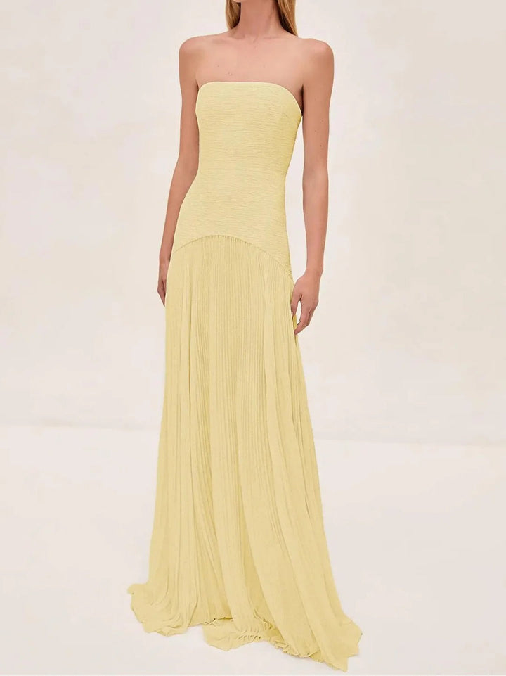 Priscilla | Un'eleganza sofisticata che slancia la silhouette con delicatezza