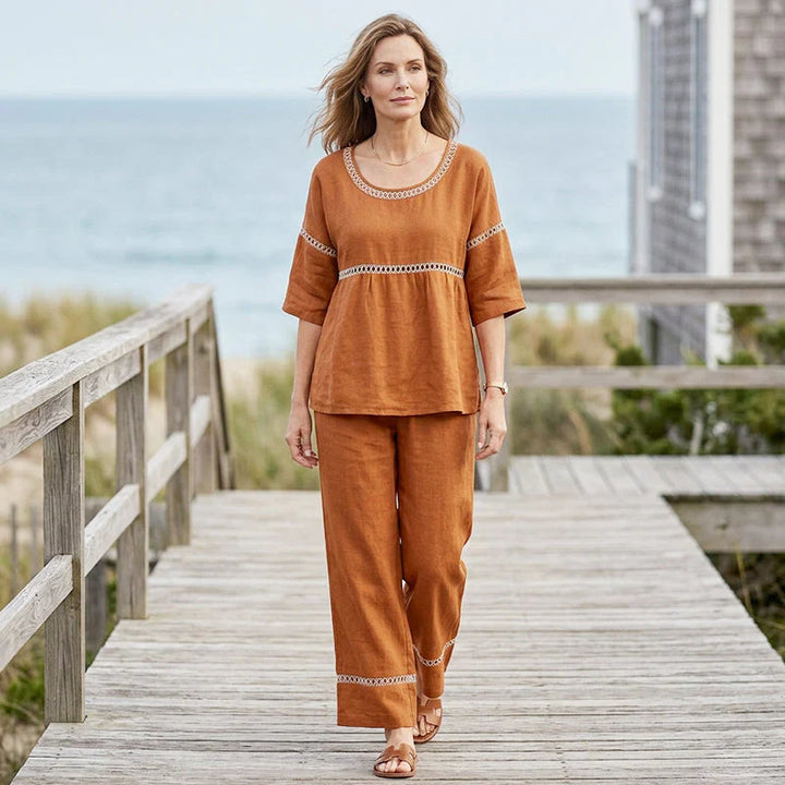 Livia - Completo casual con dettagli traforati