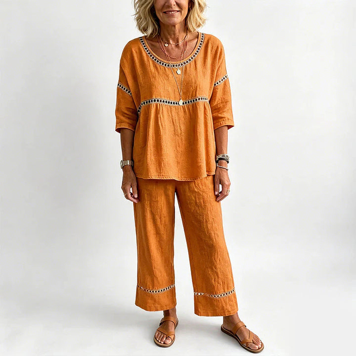 Livia - Completo casual con dettagli traforati